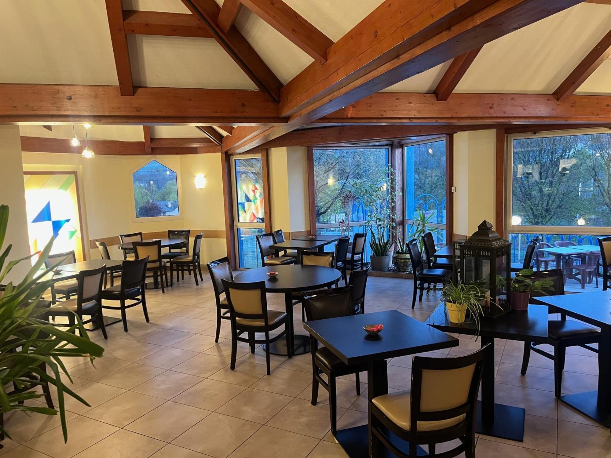Brit Hotel Confort Deltour Манд Экстерьер фото
